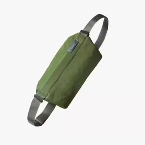 NWOT Bellroy venture sling mini bag fanny pack bag ranger green
